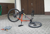 Link zur Seite „Jonas' Radlwerkstatt“ (Fahrrad, Werkzeug)