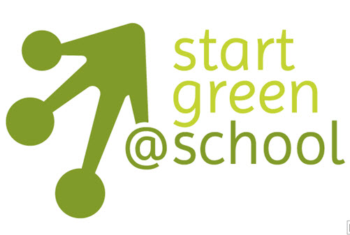 Logo von StartGreen@School, Text in grüner Schrift: StartGreen@School